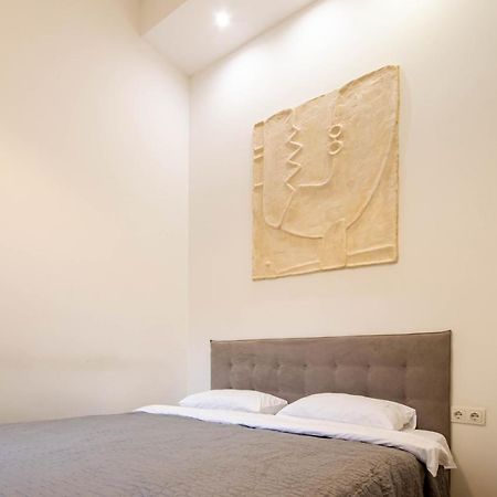 Kyiv White Apartment Dış mekan fotoğraf