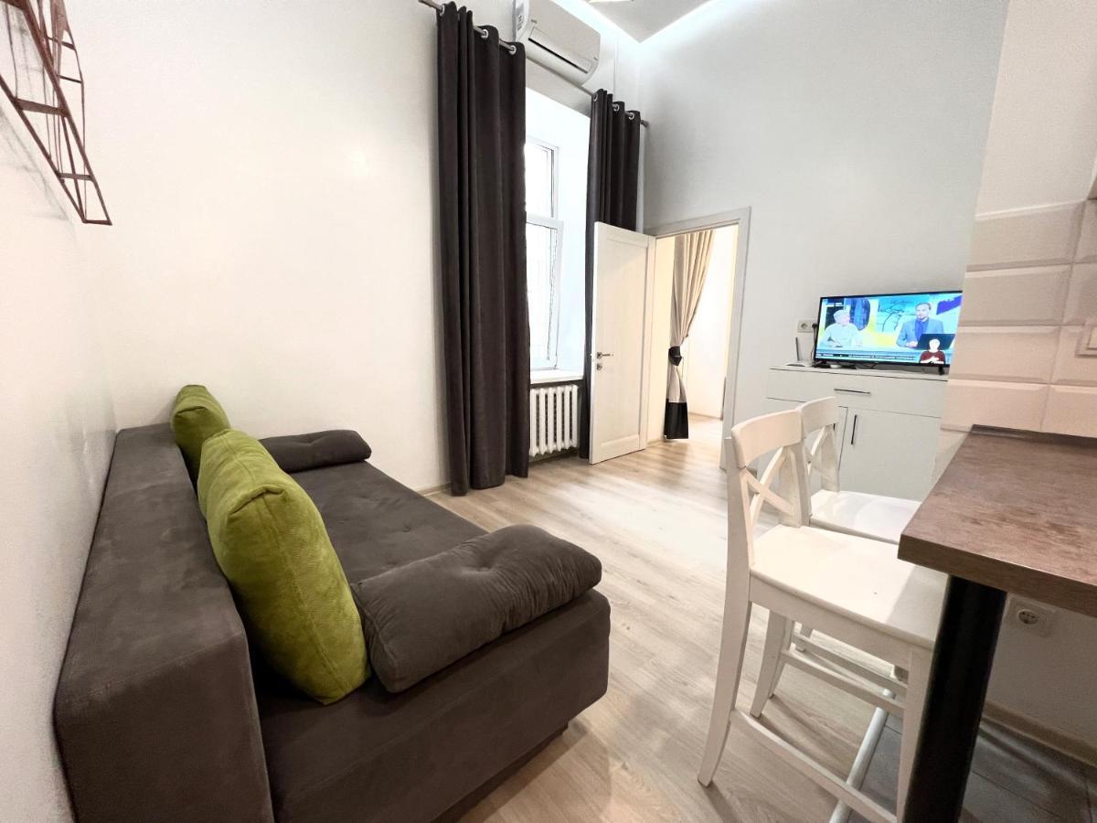 Kyiv White Apartment Dış mekan fotoğraf